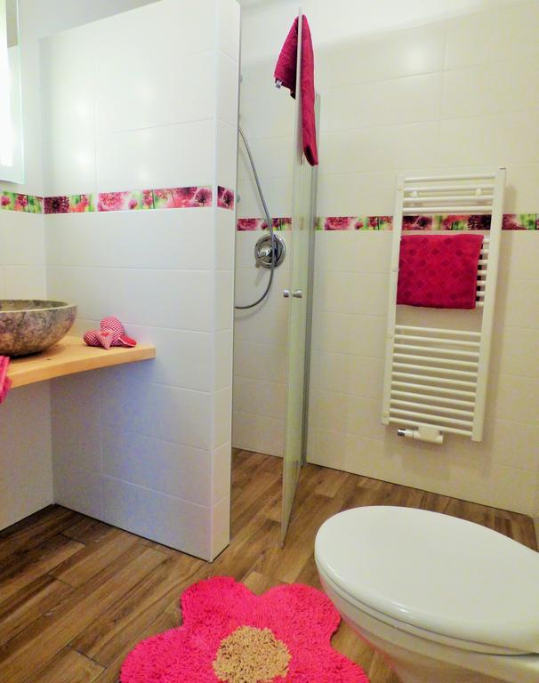 Hellweger Apartments 안테르셀바디메초 외부 사진
